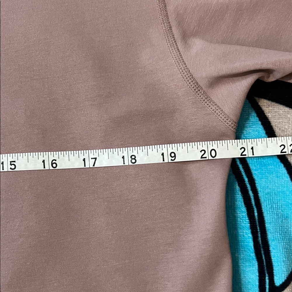 BYLT Basics Drop-Cut: LUX Light-Purple. (Pre-owned ) - Picture 7 of 10